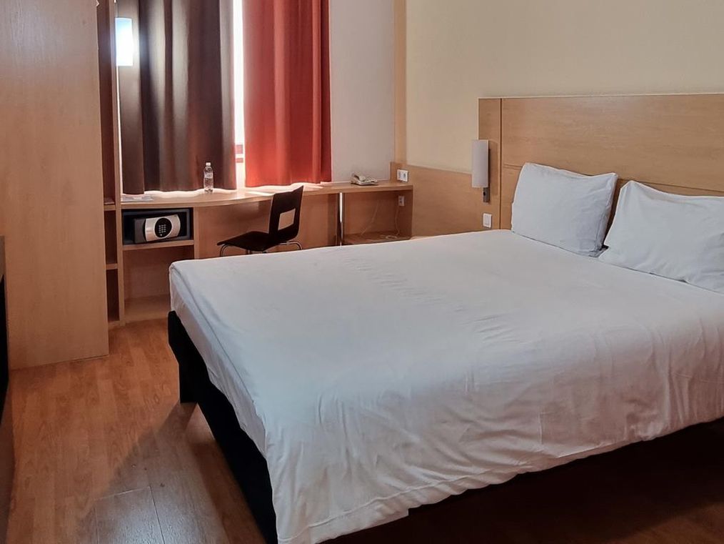 Картинка отеля - 2