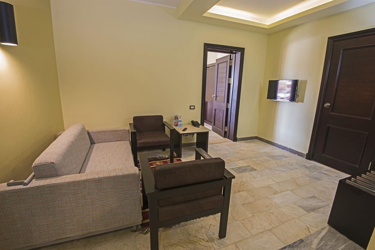 CASA MARE RESORT (ex. ROYAL TULIP BEACH RESORT) - 35