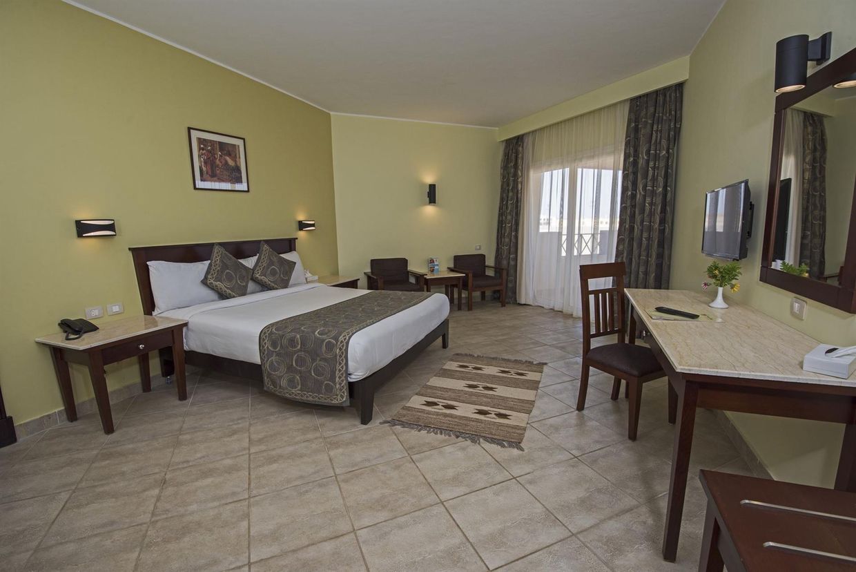 CASA MARE RESORT (ex. ROYAL TULIP BEACH RESORT) - 38