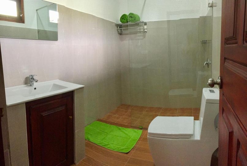 SERENADE BEACH HOTEL - 2