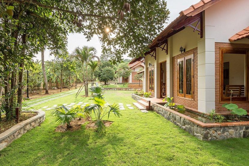 THE GARDEN HOUSE - 1