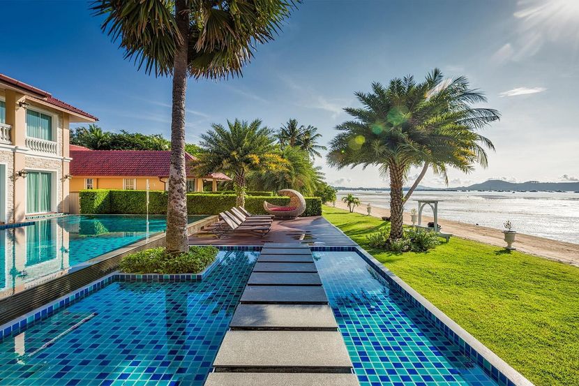 FISHERMAN WAY BEACH VILLA - 1