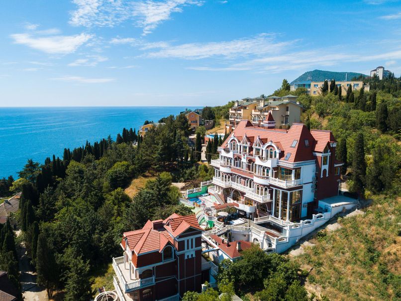 ГРАНАТОВОЕ ПОМЕСТЬЕ, гостевой дом - 1