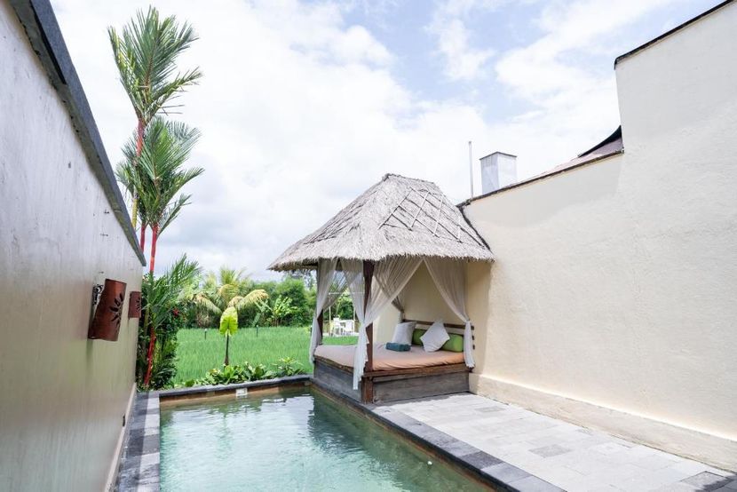 ALAM PUISI VILLA  - 6