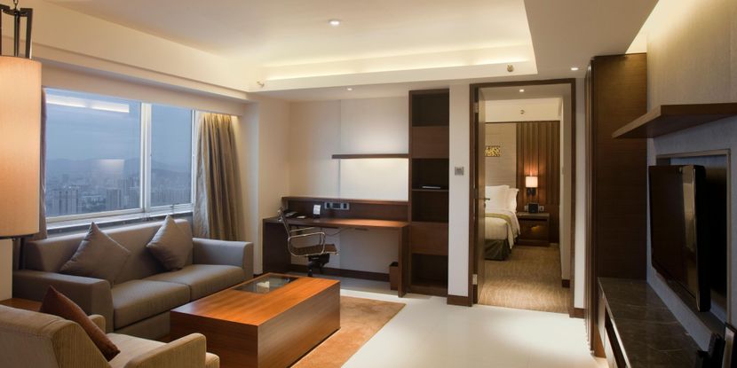 CROWNE PLAZA GUANGZHOU CITY CENTRE (广州中心皇冠假日酒店 ) - 4