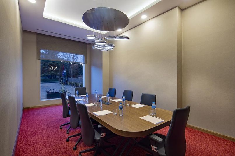Hampton by Hilton Istanbul Atakoy - 3