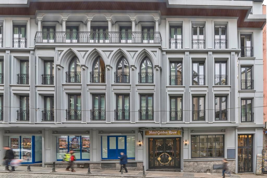 Golden Royal Hotel - 1