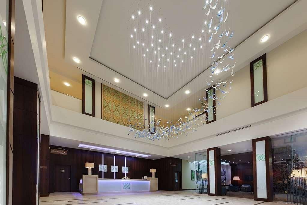 HILTON GARDEN INN - 3