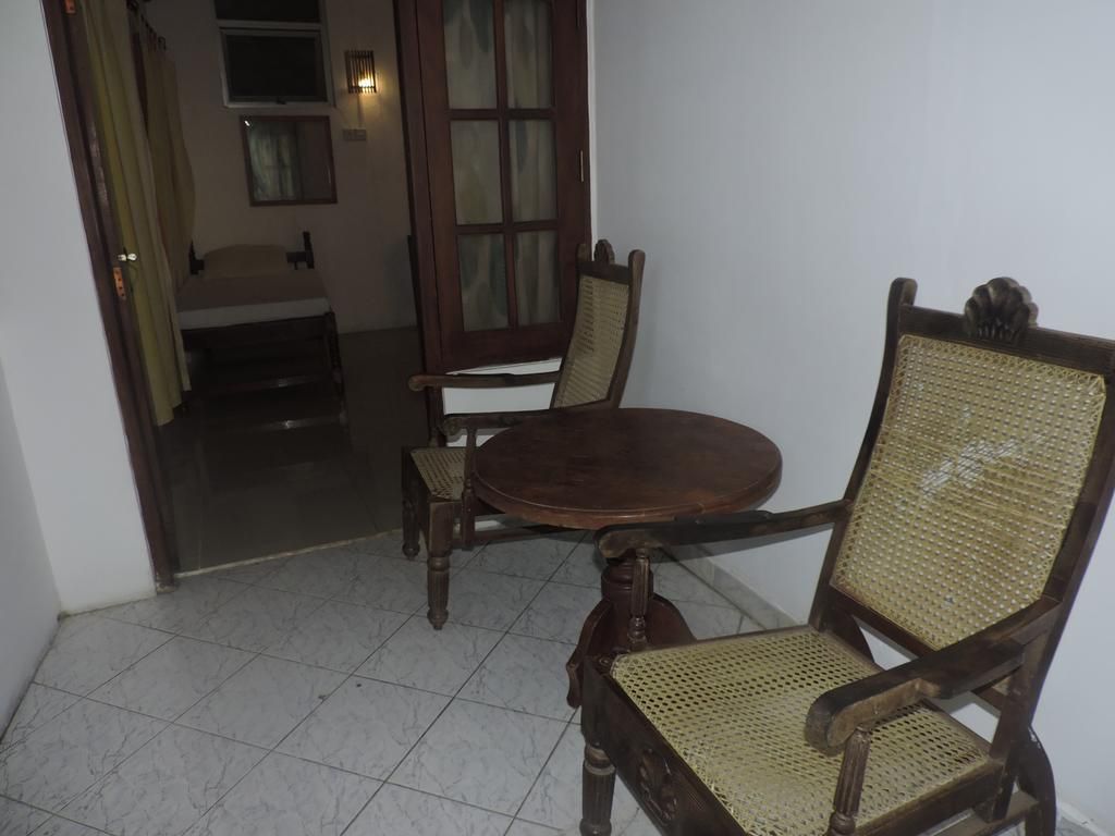 PRIMEROSE GUEST HOUSE - 20