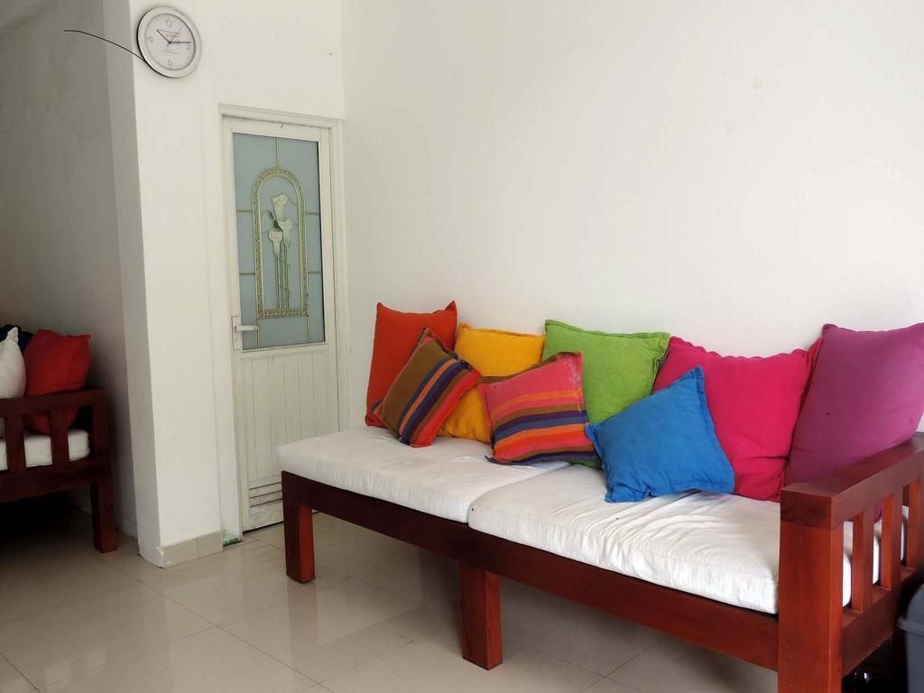 PRIMEROSE GUEST HOUSE - 4