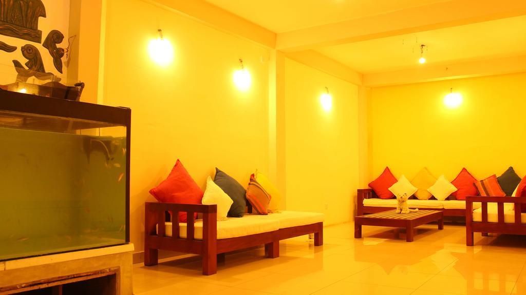 PRIMEROSE GUEST HOUSE - 9