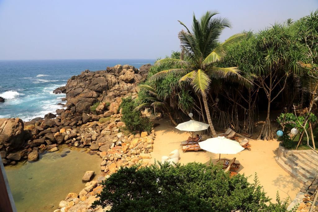 THAPROBAN PAVILION WAVES - 14