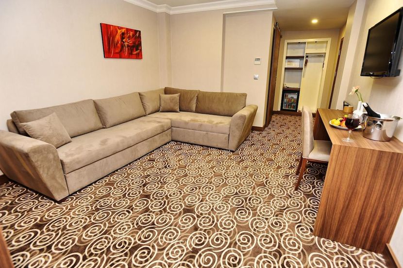Delta Hotel - 2