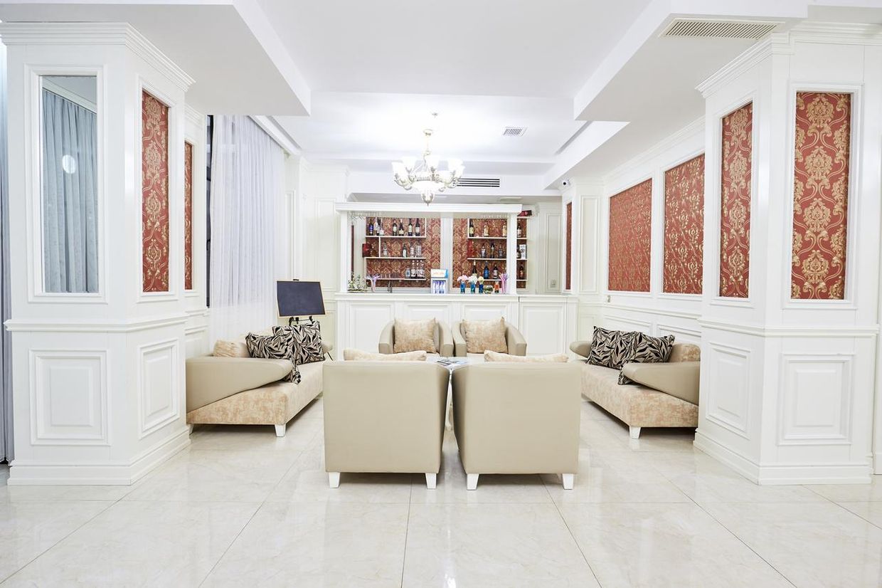 NOBEL HOTEL - 9
