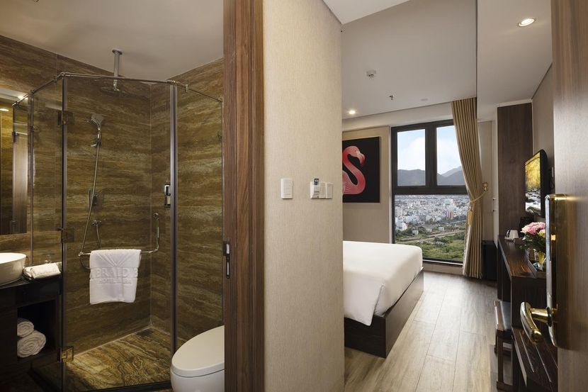 EMERALD BAY HOTEL & SPA - 2