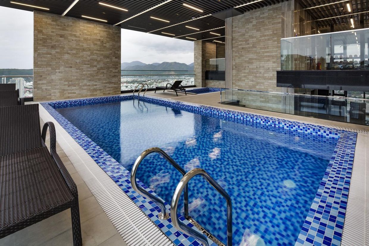 EMERALD BAY HOTEL & SPA - 24