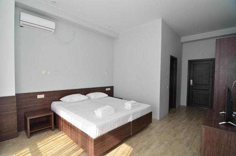 LEOGRAND, отель - 3