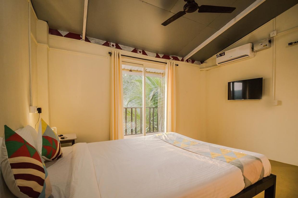 SHIVAM BNB MANDREM - 8