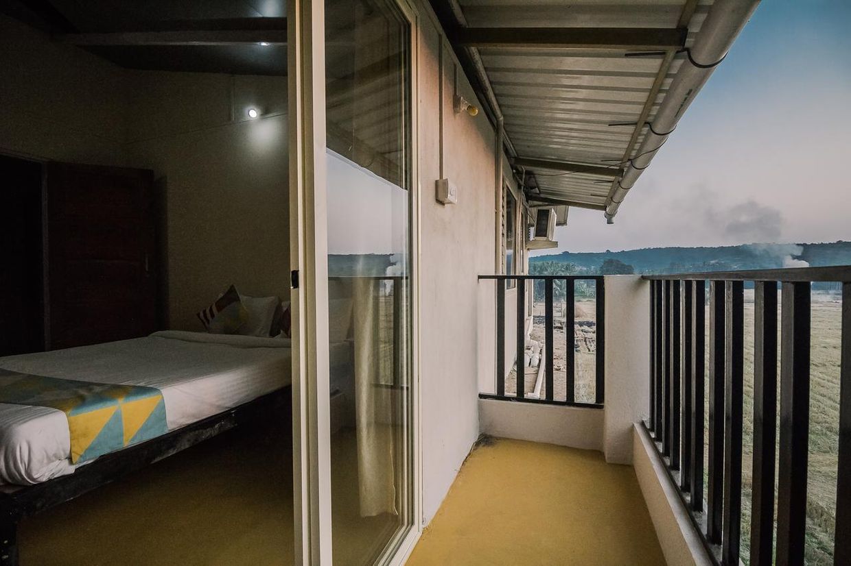 SHIVAM BNB MANDREM - 9