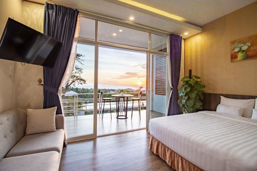 TOM HILL BOUTIQUE RESORT & SPA - 4