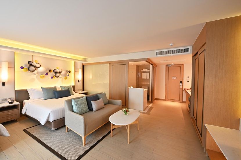 M PATTAYA HOTEL - 4