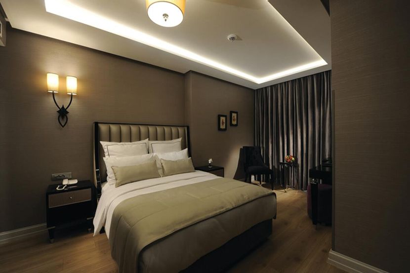 Le Petit Palace Hotel - 2