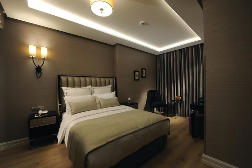 Le Petit Palace Hotel - 2