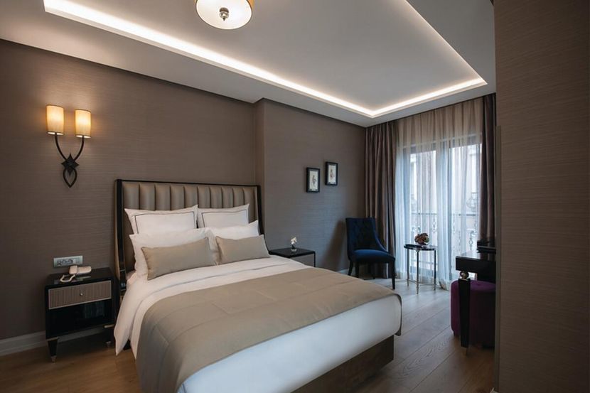Le Petit Palace Hotel - 5