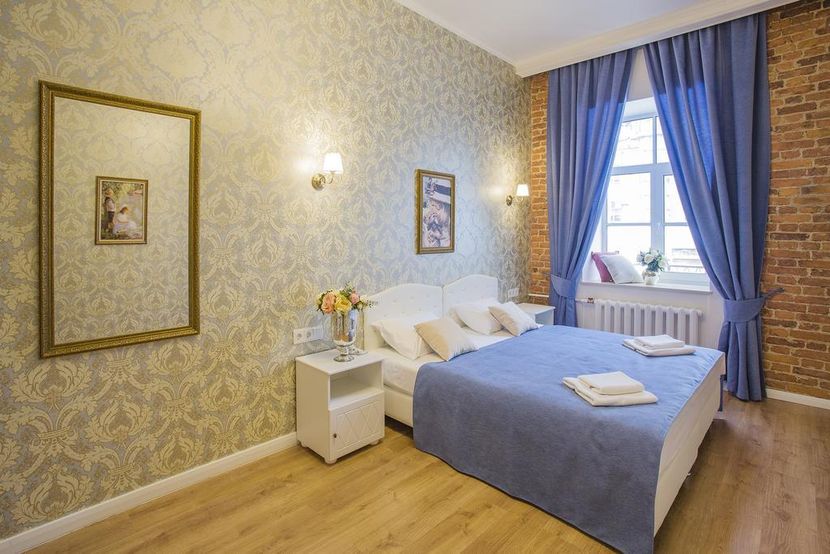 CATHERINE ART HOTEL - 4