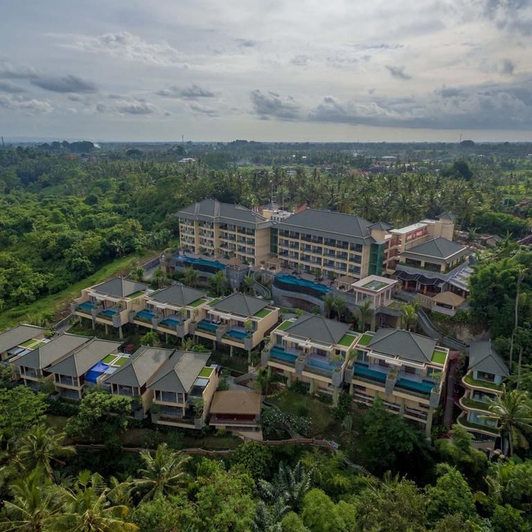 SERES SPRINGS RESORT - 1