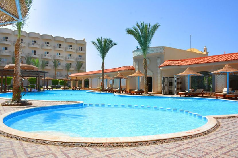 SUNRISE  SERANO CLUB (ex. RIVIERA CLUB) MANAGED BY SUNRISE) - 1