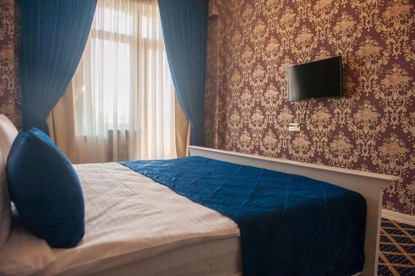 PREMIER PALACE - 2