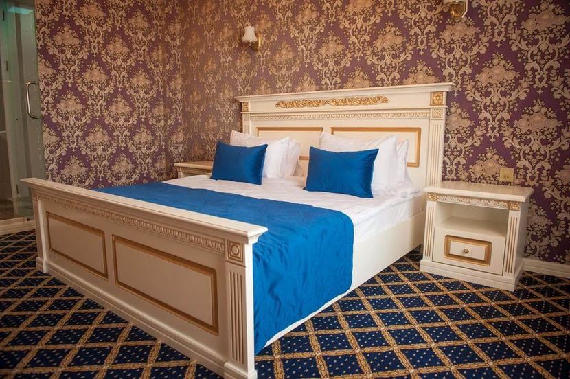 PREMIER PALACE - 5
