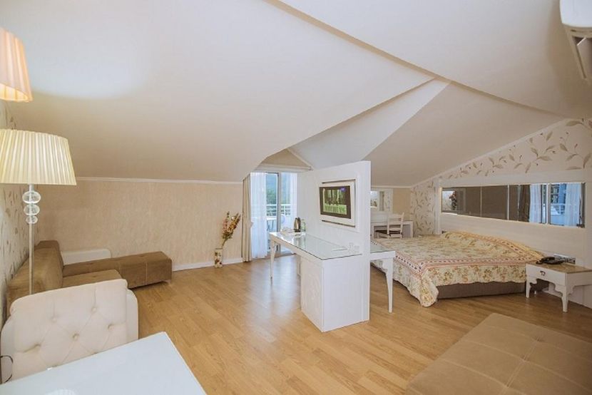 Ocean Blue High Class - 2