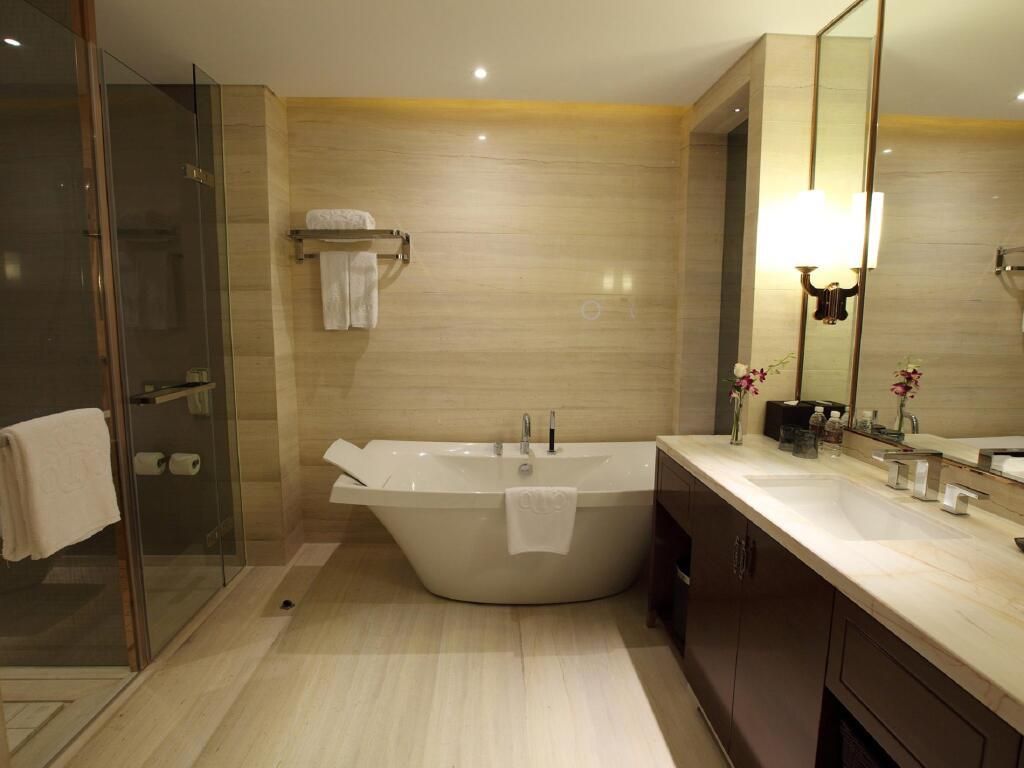 ROYAL CENTURY HOTEL SHANGHAI - 8