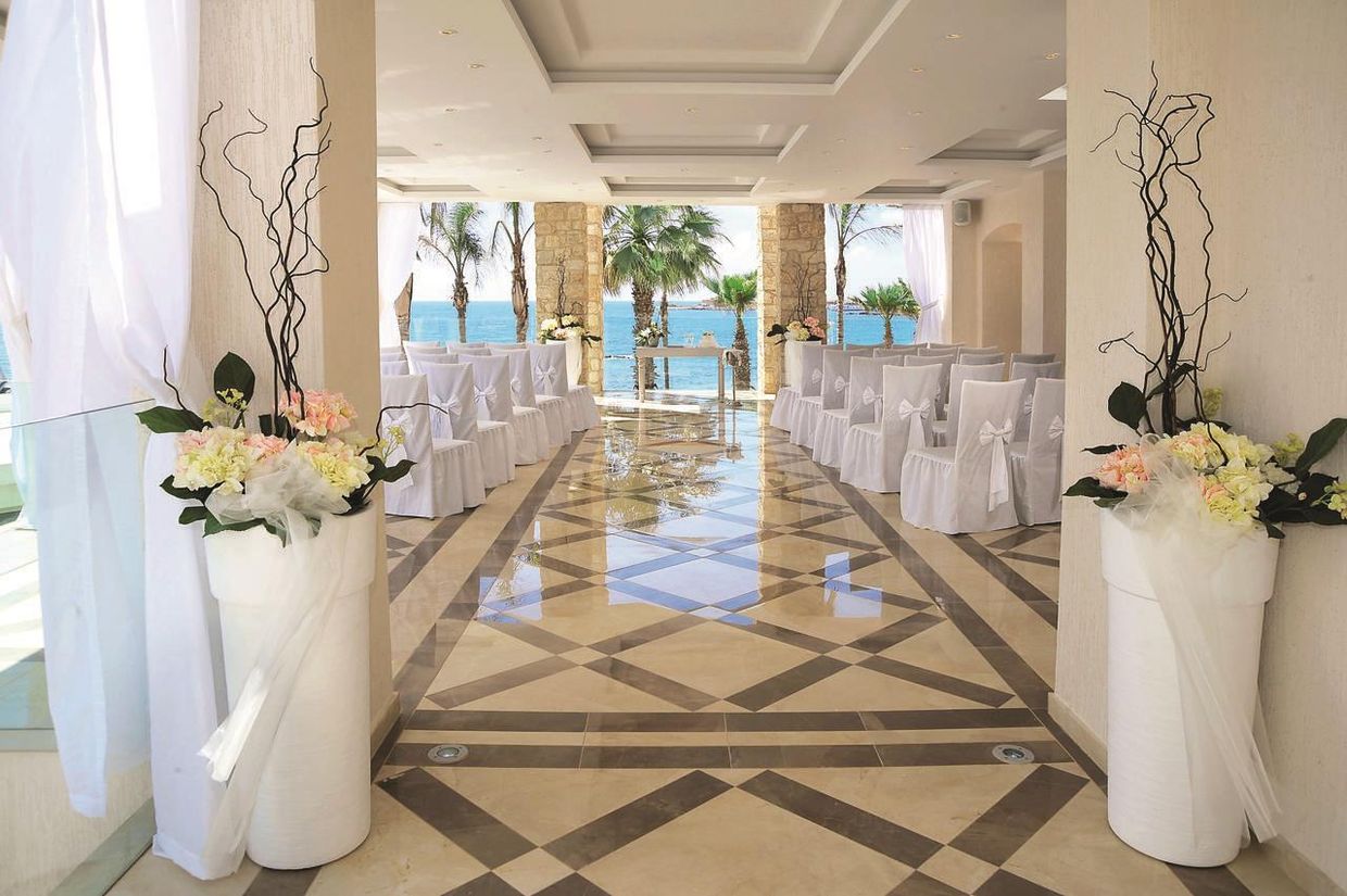 ALEXANDER THE GREAT BEACH HOTEL - 15