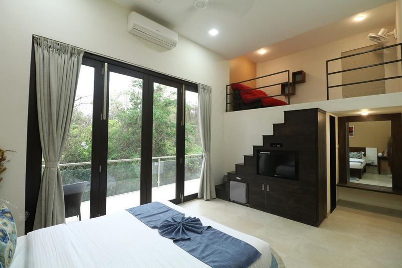 FOXOSO SONNET (ex. TREEHOUSE SONNET) - 4