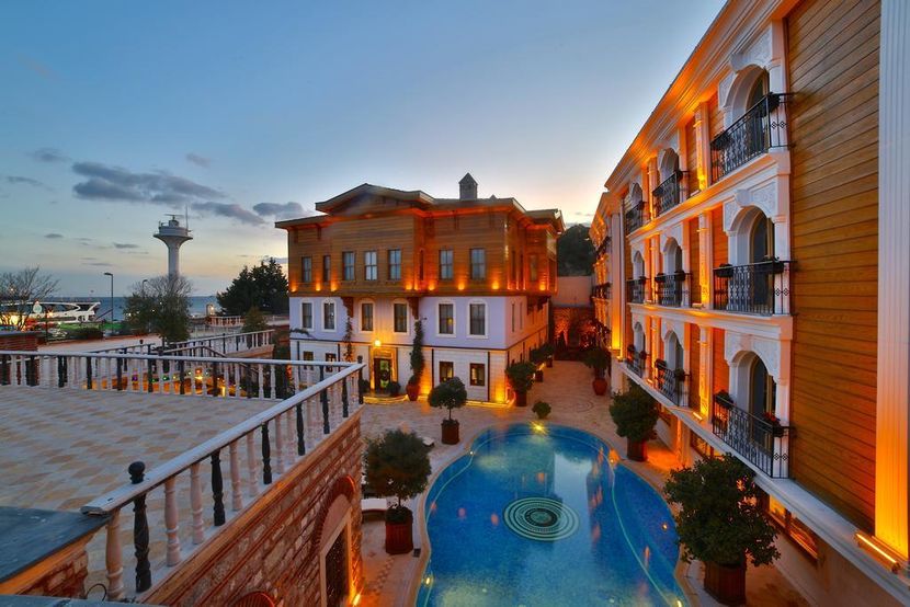 Seven Hills Palace - 1