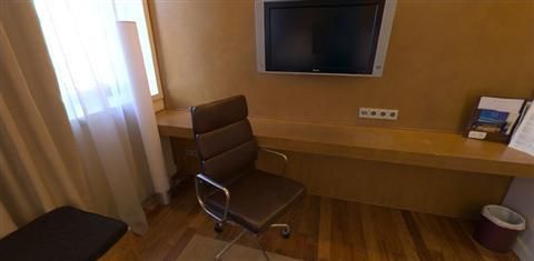 THE DOSTYK HOTEL - 15