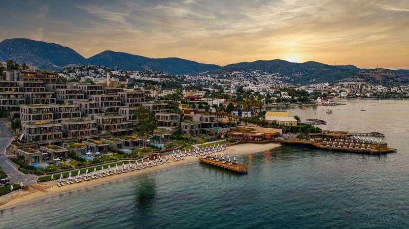The Norm Le Chic Bodrum Special Class - 1
