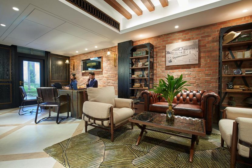 THE BARRACKS HOTEL - 4