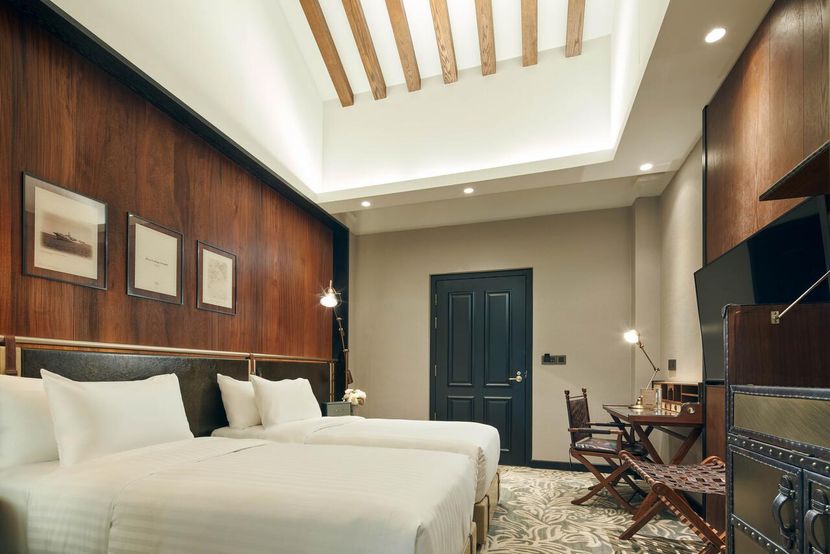 THE BARRACKS HOTEL - 6