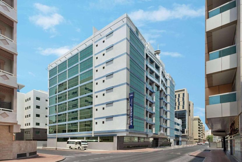 HOWARD JOHNSON PLAZA by WYNDHAM DUBAI DEIRA (ex. LOTUS RETREAT) - 2