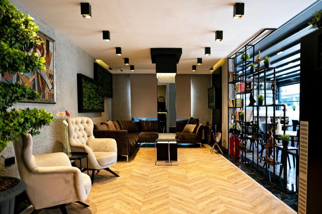 Mielo Lara Hotel - 7