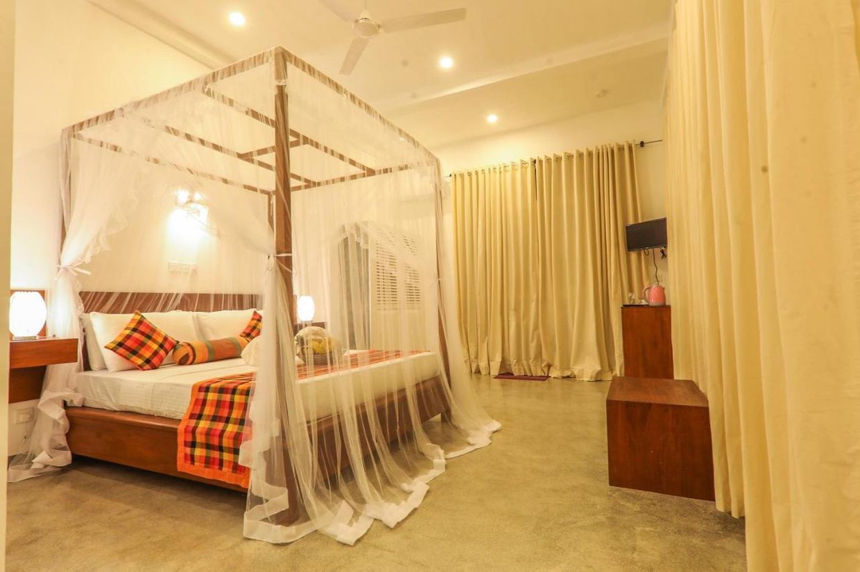 BEACH GROVE VILLAS - 21