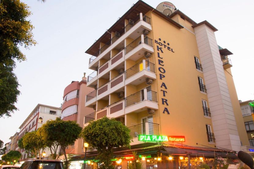 Kleopatra Hotel - 1