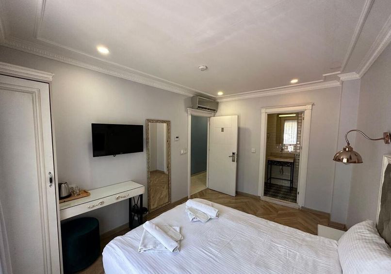 Good Night Hotel - 6