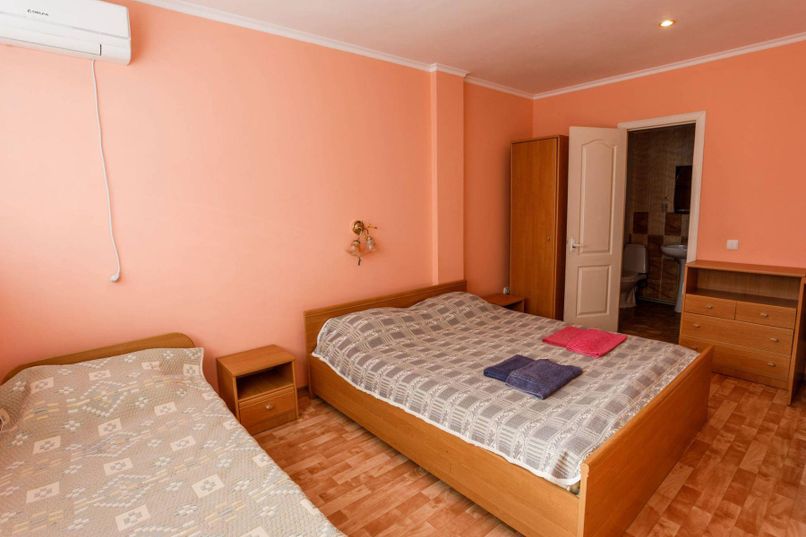 МЕЧТА, база отдыха (Гурзуф) - 2