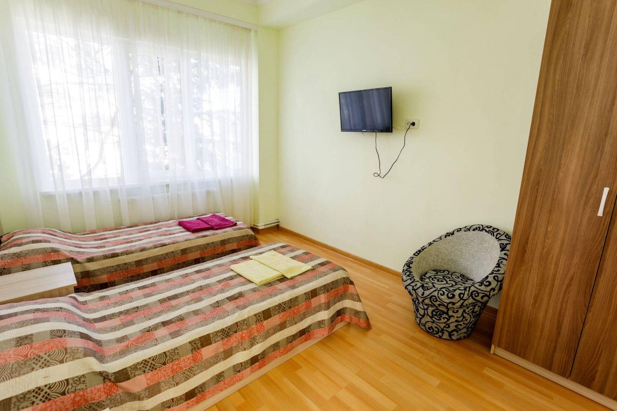 МЕЧТА, база отдыха (Гурзуф) - 14