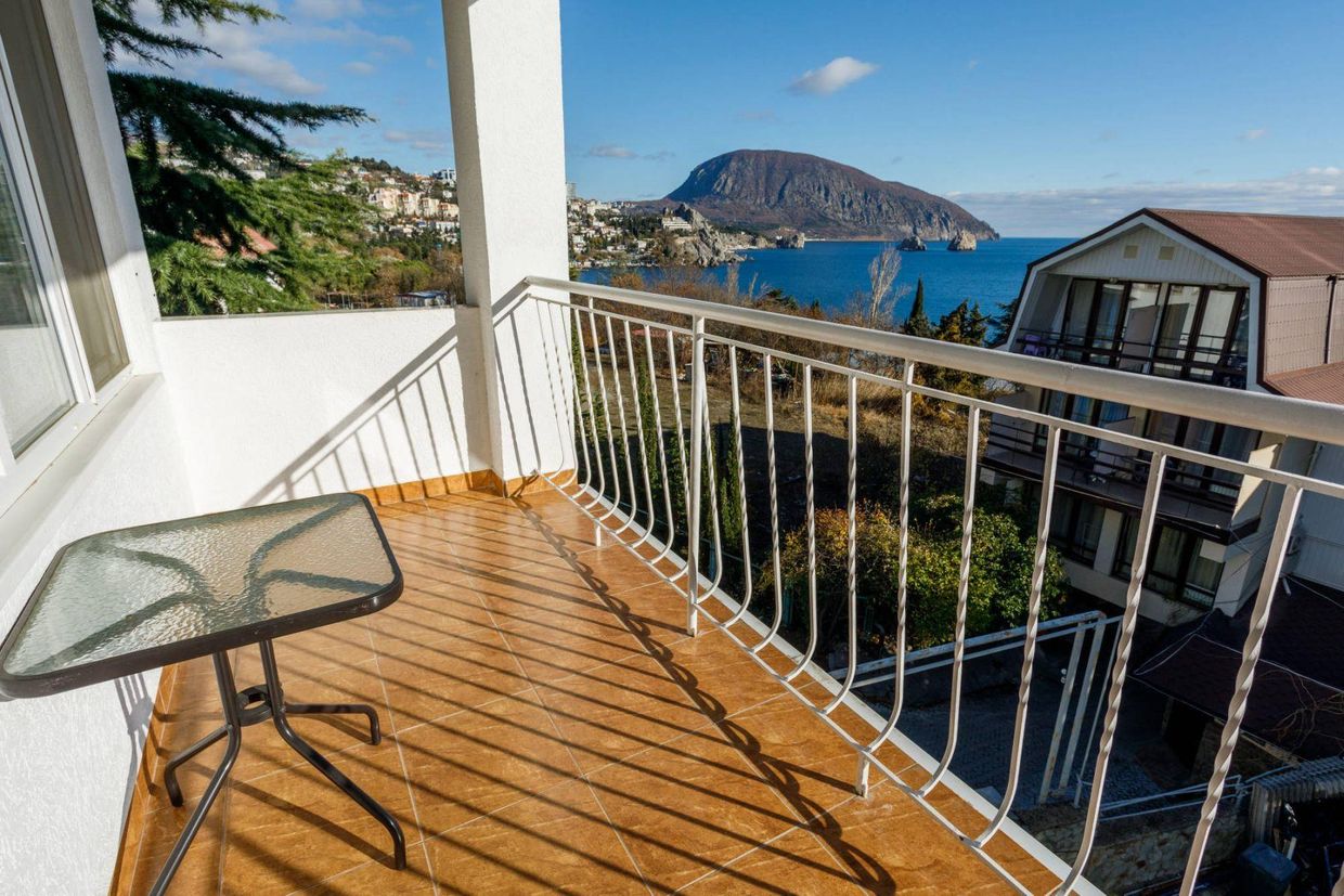 МЕЧТА, база отдыха (Гурзуф) - 17